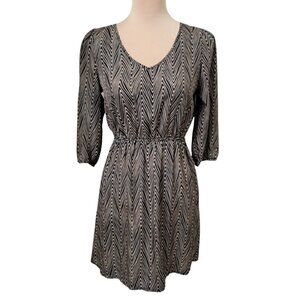BeBop Size S Black & Beige Zig Zag Pattern Lightweight Mini Dress, Exc Used Cond